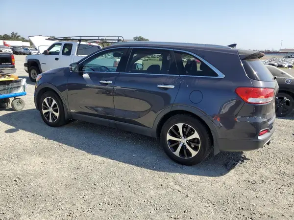 5XYPHDA13GG020575 2016 KIA SORENTO - Image 2