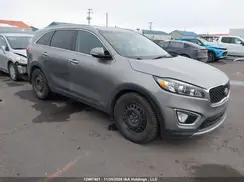 5XYPHDA13HG271453 2017 KIA SORENTO
