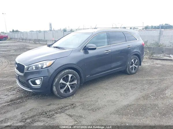 5XYPHDA13JG382509 2018 KIA SORENTO - Image 2