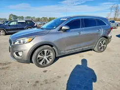 5XYPHDA14GG011819 2016 KIA SORENTO