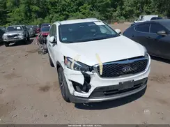 5XYPHDA14HG263054 2017 KIA SORENTO