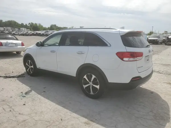 5XYPHDA15GG033067 2016 KIA SORENTO - Image 2