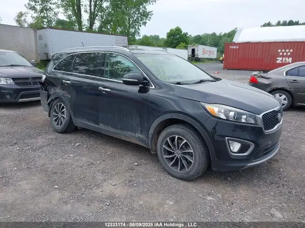 5XYPHDA15GG089400 2016 KIA SORENTO - Image 1