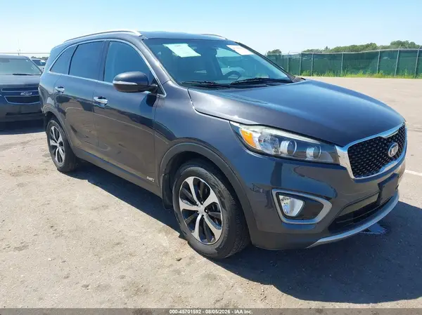 5XYPHDA15GG122850 2016 KIA SORENTO - Image 1