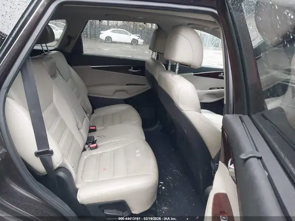 5XYPHDA15HG266335 2017 KIA SORENTO - Image 8