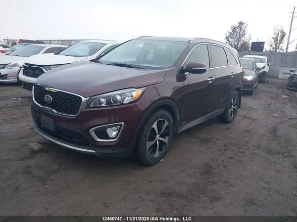 5XYPHDA15JG351763 2018 KIA SORENTO - Image 2