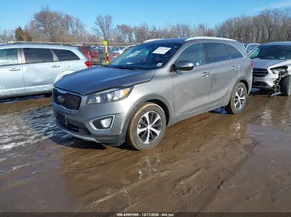 5XYPHDA16GG035202 2016 KIA SORENTO - Image 2