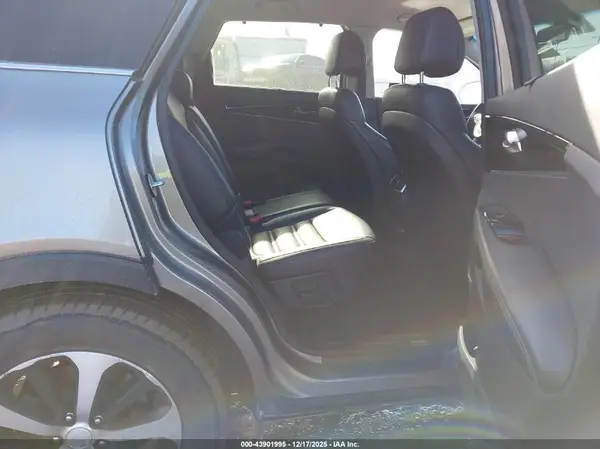 5XYPHDA16GG035202 2016 KIA SORENTO - Image 8