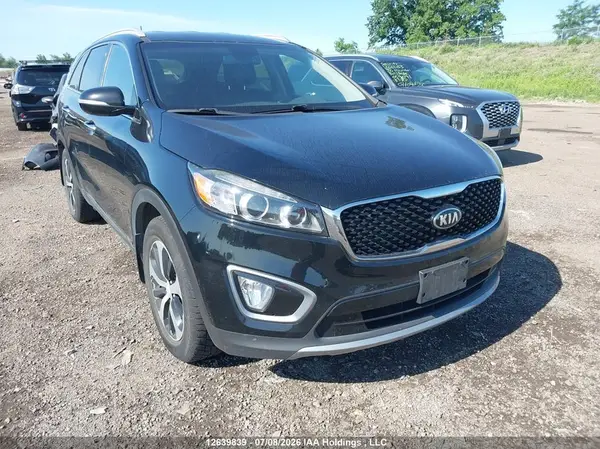 5XYPHDA16GG186668 2016 KIA SORENTO - Image 1
