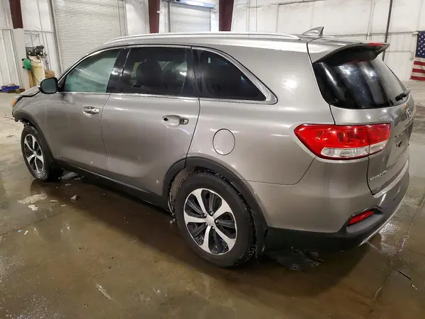 5XYPHDA16HG243355 2017 KIA SORENTO - Image 2