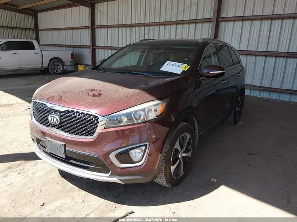 5XYPHDA16HG243713 2017 KIA SORENTO - Image 2