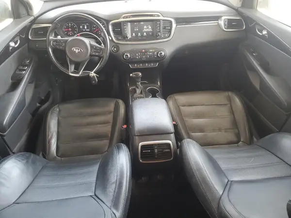 5XYPHDA16HG245235 2017 KIA SORENTO - Image 8