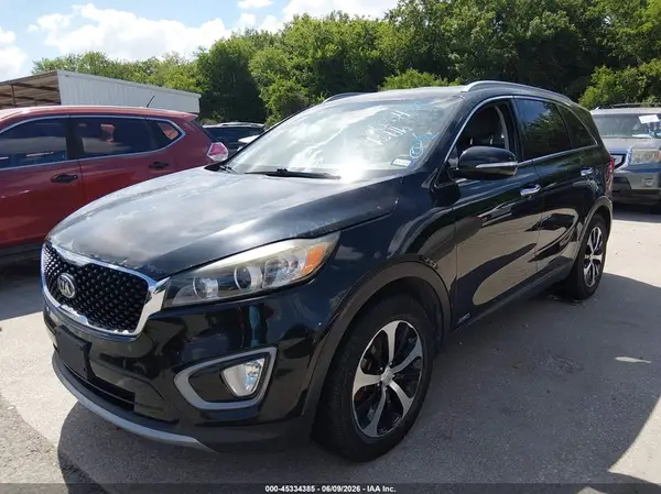 5XYPHDA17GG009840 2016 KIA SORENTO - Image 2