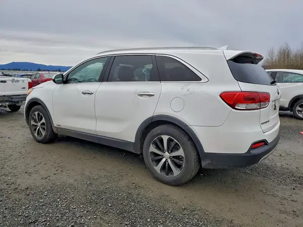 5XYPHDA17GG020790 2016 KIA SORENTO - Image 2