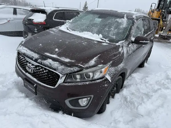 5XYPHDA17GG069780 2016 KIA SORENTO - Image 1