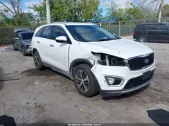 5XYPHDA17JG357340 2018 KIA SORENTO