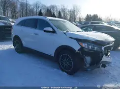 5XYPHDA17JG372338 2018 KIA SORENTO