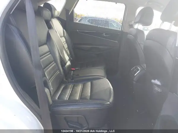 5XYPHDA18GG052020 2016 KIA SORENTO - Image 8