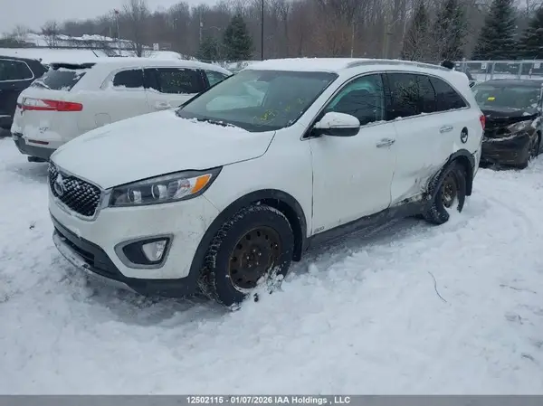 5XYPHDA18GG183139 2016 KIA SORENTO - Image 2