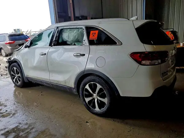 5XYPHDA18HG273618 2017 KIA SORENTO - Image 2