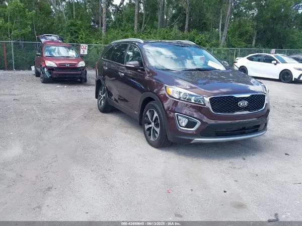 5XYPHDA19GG009497 2016 KIA SORENTO - Image 1