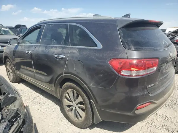 5XYPHDA19GG023240 2016 KIA SORENTO - Image 2