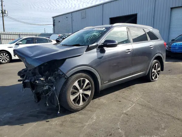 5XYPHDA19GG035405 2016 KIA SORENTO - Image 1
