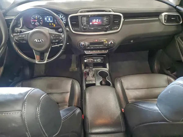 5XYPHDA19GG093949 2016 KIA SORENTO - Image 8