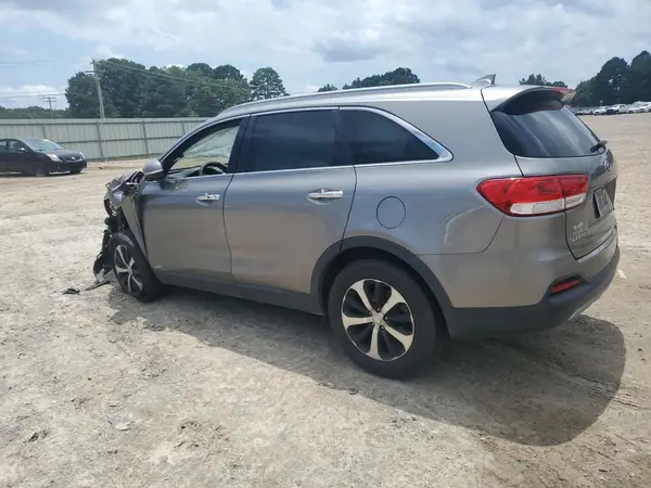 5XYPHDA19HG277693 2017 KIA SORENTO - Image 2