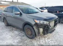 5XYPHDA19JG359705 2018 KIA SORENTO