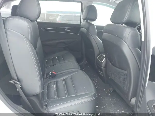 5XYPHDA1XGG049832 2016 KIA SORENTO - Image 8