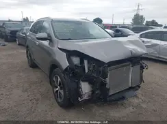 5XYPHDA1XGG093944 2016 KIA SORENTO