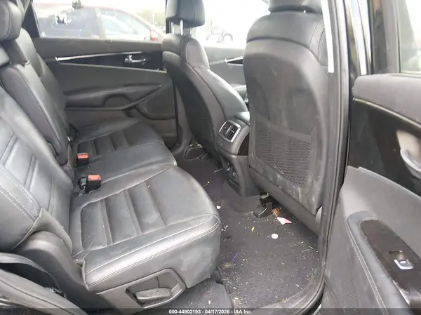 5XYPHDA1XHG249188 2017 KIA SORENTO - Image 8