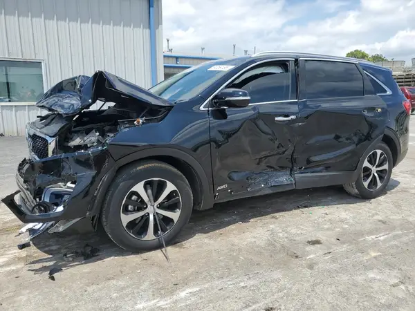 5XYPHDA1XHG277704 2017 KIA SORENTO - Image 1