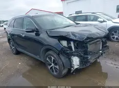 5XYPHDA1XHG325881 2017 KIA SORENTO