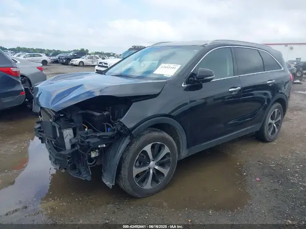 5XYPHDA1XHG325881 2017 KIA SORENTO - Image 2