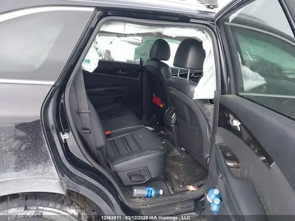 5XYPHDA31KG530479 2019 KIA SORENTO - Image 8