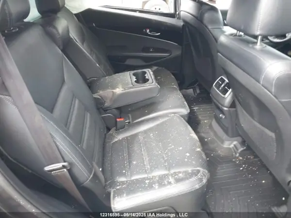 5XYPHDA33KG528278 2019 KIA SORENTO - Image 8