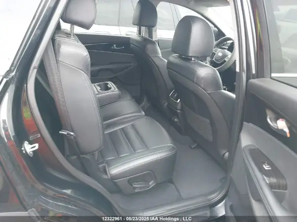 5XYPHDA33KG580249 2019 KIA SORENTO - Image 8