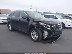 5XYPHDA34KG529214 2019 KIA SORENTO