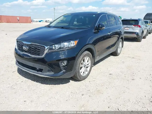 5XYPHDA35KG598106 2019 KIA SORENTO - Image 2