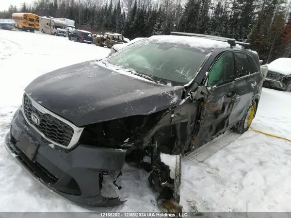 5XYPHDA36KG539288 2019 KIA SORENTO - Image 2