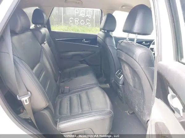 5XYPHDA36KG591696 2019 KIA SORENTO - Image 8