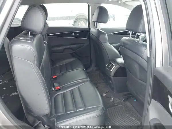 5XYPHDA38KG475173 2019 KIA SORENTO - Image 8