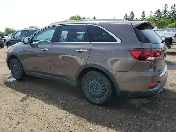 5XYPHDA39KG597881 2019 KIA SORENTO - Image 2