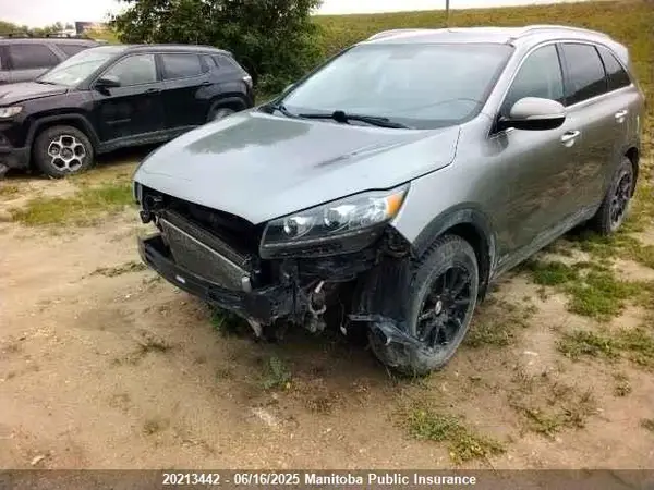 5XYPHDA3XKG475109 2019 KIA SORENTO - Image 1