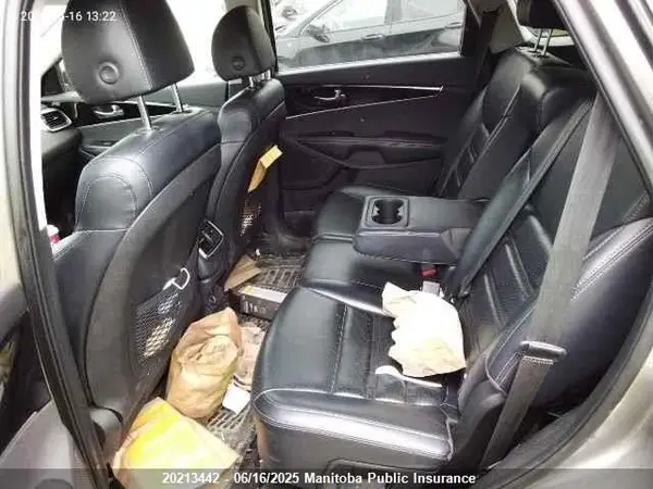 5XYPHDA3XKG475109 2019 KIA SORENTO - Image 8