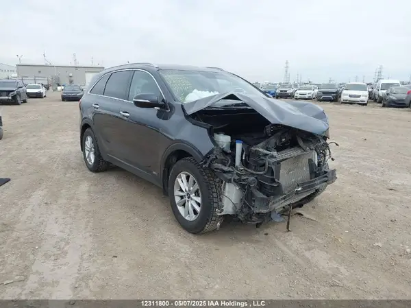 5XYPHDA3XKG498566 2019 KIA SORENTO - Image 1