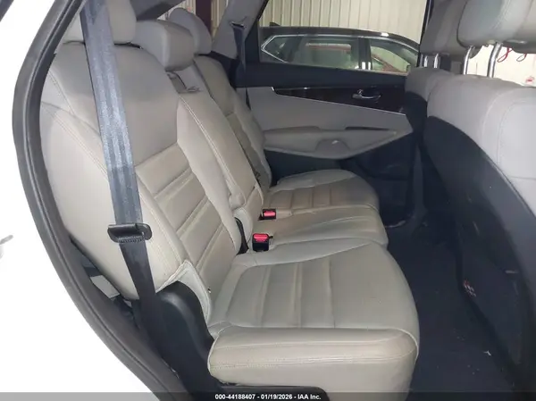 5XYPHDA50GG101973 2016 KIA SORENTO - Image 8