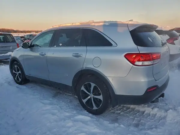5XYPHDA50GG105005 2016 KIA SORENTO - Image 2